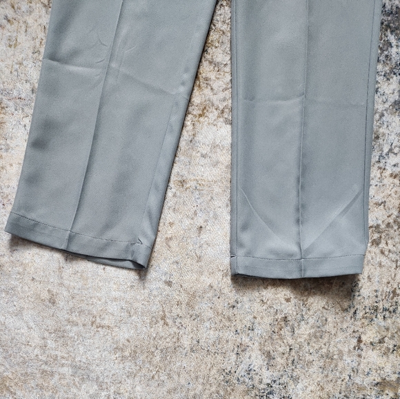 IZOD GOLF pants - Picture 5 of 8